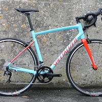 Specialized Allez Elite road bike (Pic: Ashley Quinlan/Factory Media)